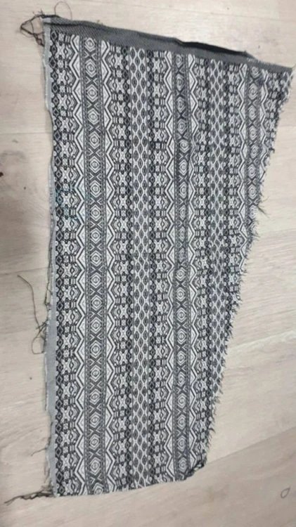 DI 002 ada black white22 x 40 16 zł.jpg